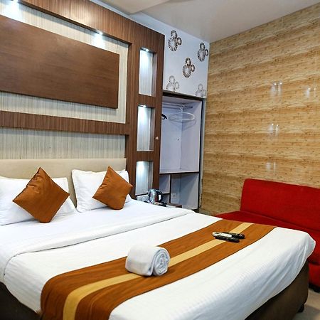 Hotel Diamond Suites Calcuta Exterior foto